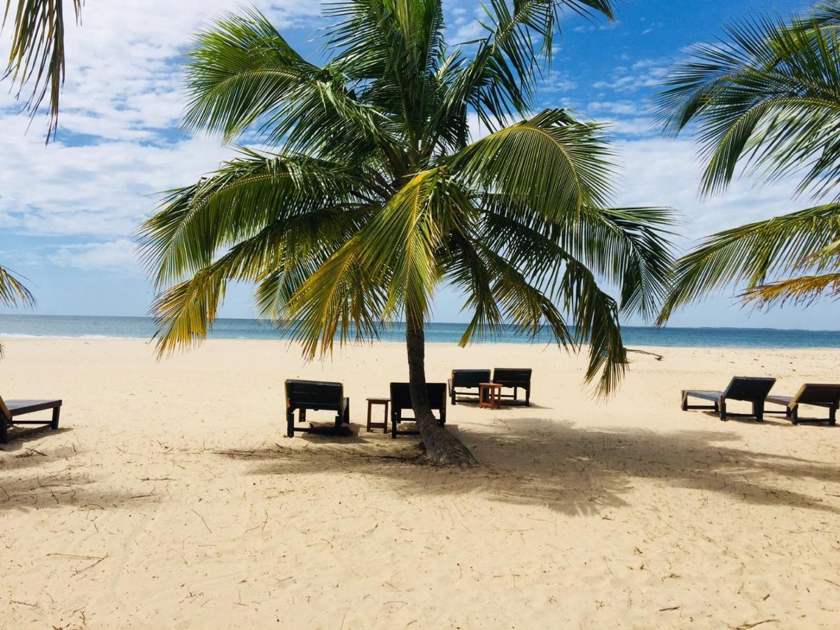 Aqua Marine Beach Hotel 卡尔库达 外观 照片