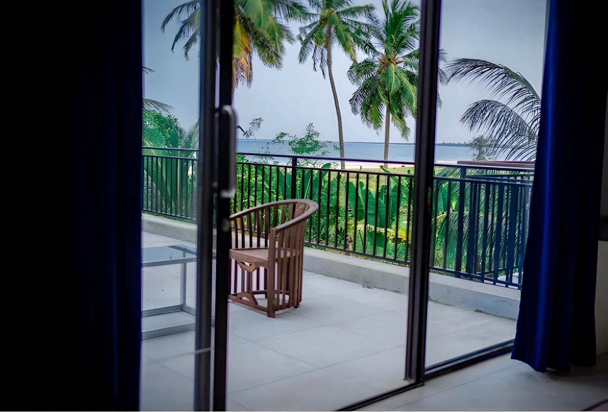 Aqua Marine Beach Hotel 卡尔库达 外观 照片